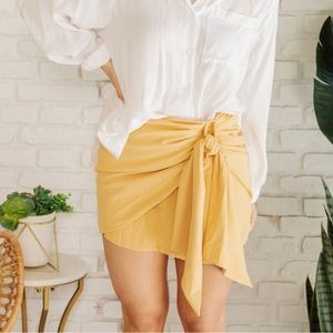 Mini faux wrap skirt, Sz small